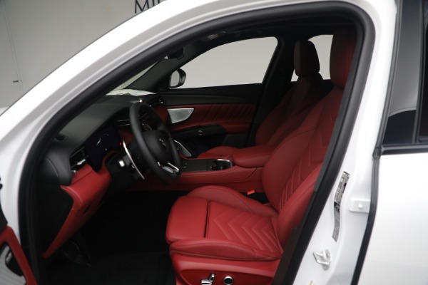 New 2023 Maserati Grecale Trofeo for sale $110,095 at Bentley Greenwich in Greenwich CT 06830 14