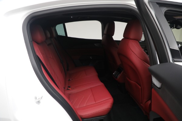 New 2023 Maserati Grecale Trofeo for sale $110,095 at Bentley Greenwich in Greenwich CT 06830 20