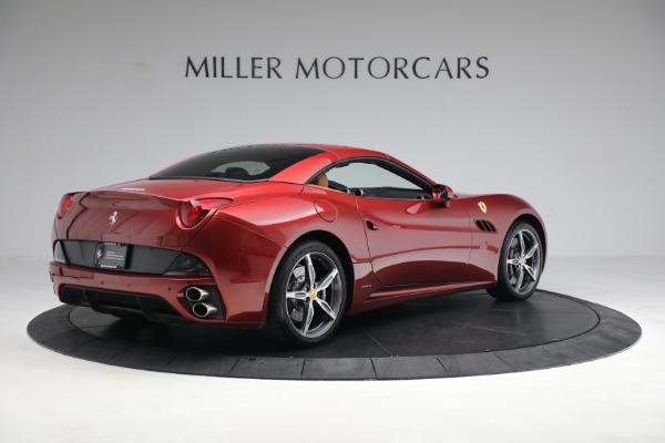 Used 2014 Ferrari California for sale $136,900 at Bentley Greenwich in Greenwich CT 06830 16