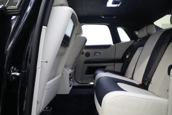 Used 2021 Rolls-Royce Ghost for sale $299,900 at Bentley Greenwich in Greenwich CT 06830 17