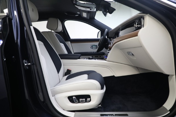 Used 2021 Rolls-Royce Ghost for sale $299,900 at Bentley Greenwich in Greenwich CT 06830 21