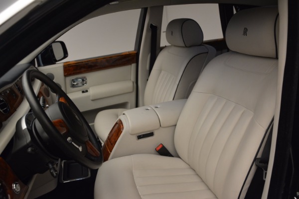 Used 2011 Rolls-Royce Phantom for sale Sold at Bentley Greenwich in Greenwich CT 06830 11