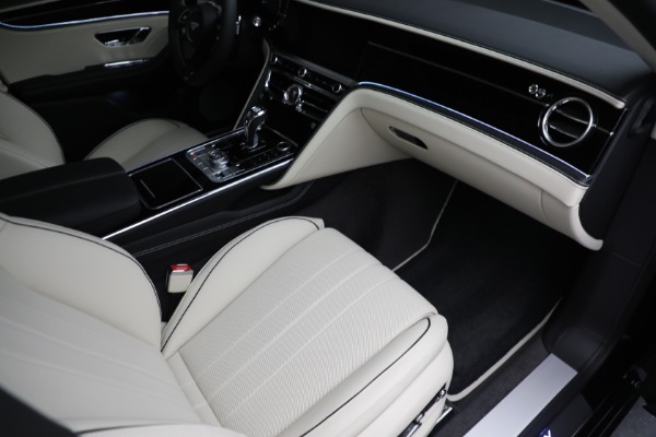 New 2023 Bentley Flying Spur V8 for sale $243,705 at Bentley Greenwich in Greenwich CT 06830 27