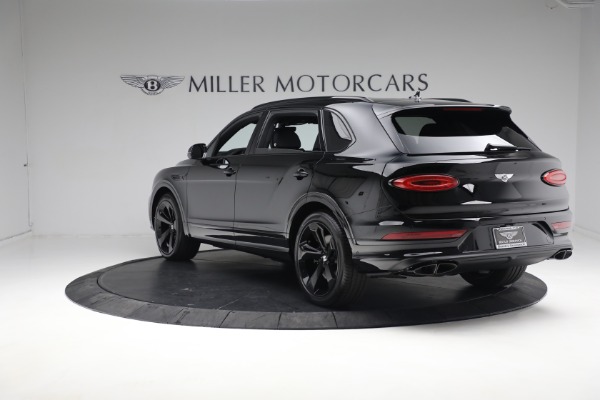 New 2023 Bentley Bentayga EWB V8 for sale $270,600 at Bentley Greenwich in Greenwich CT 06830 6