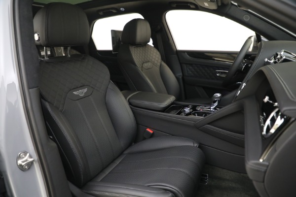 New 2023 Bentley Bentayga Azure V8 for sale $275,715 at Bentley Greenwich in Greenwich CT 06830 27