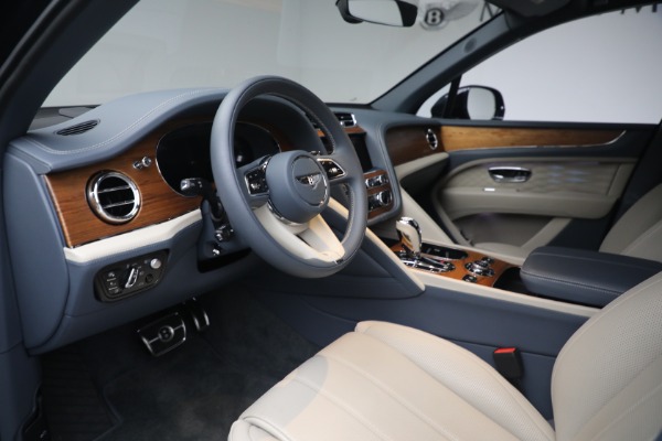 New 2023 Bentley Bentayga EWB Azure V8 for sale $251,900 at Bentley Greenwich in Greenwich CT 06830 13