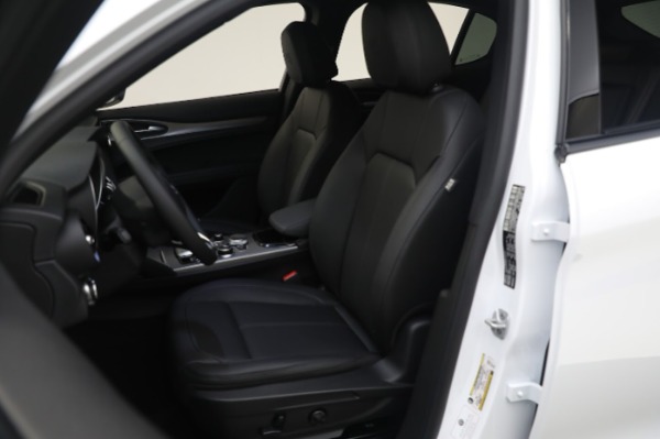 New 2024 Alfa Romeo Stelvio Ti for sale Sold at Bentley Greenwich in Greenwich CT 06830 21