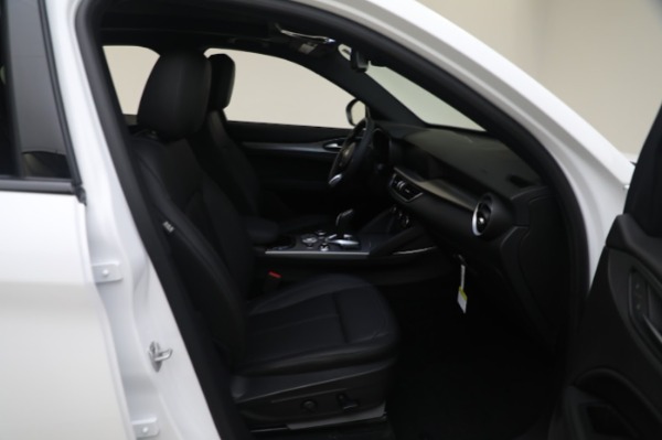 New 2024 Alfa Romeo Stelvio Ti for sale Sold at Bentley Greenwich in Greenwich CT 06830 22