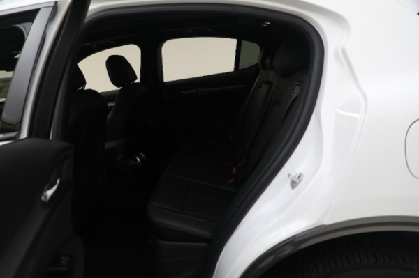 New 2024 Alfa Romeo Stelvio Ti for sale Sold at Bentley Greenwich in Greenwich CT 06830 25