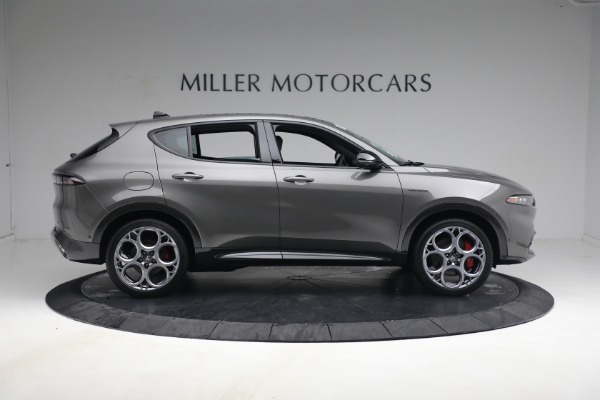 New 2024 Alfa Romeo Tonale Veloce for sale $57,300 at Bentley Greenwich in Greenwich CT 06830 11