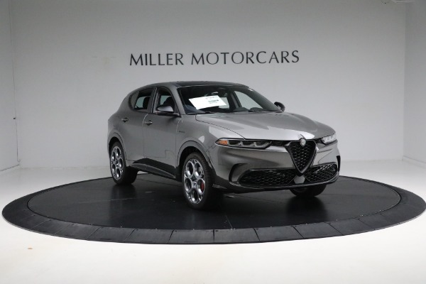 Used 2024 Alfa Romeo Tonale Hybrid Veloce for sale $26,900 at Bentley Greenwich in Greenwich CT 06830 16