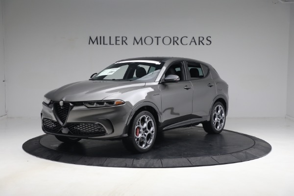 New 2024 Alfa Romeo Tonale Veloce for sale $57,300 at Bentley Greenwich in Greenwich CT 06830 2