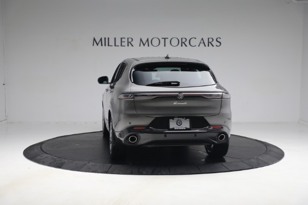 Used 2024 Alfa Romeo Tonale Hybrid Veloce for sale $26,900 at Bentley Greenwich in Greenwich CT 06830 9