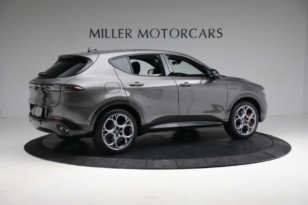 New 2024 Alfa Romeo Tonale Veloce for sale $55,300 at Bentley Greenwich in Greenwich CT 06830 13