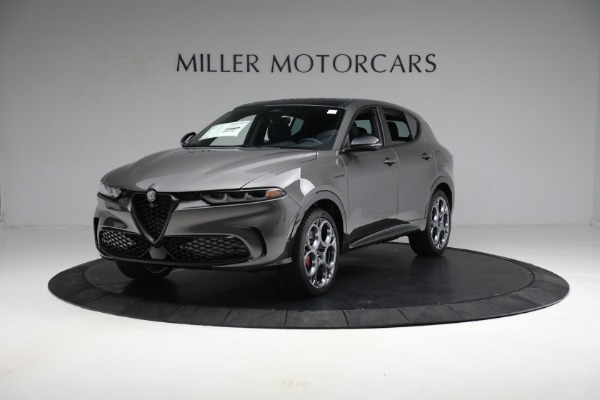 New 2024 Alfa Romeo Tonale Veloce for sale $55,300 at Bentley Greenwich in Greenwich CT 06830 2