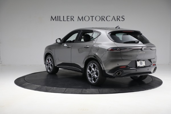 New 2024 Alfa Romeo Tonale Veloce for sale $55,300 at Bentley Greenwich in Greenwich CT 06830 8