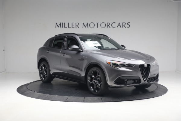 New 2024 Alfa Romeo Stelvio Veloce for sale Sold at Bentley Greenwich in Greenwich CT 06830 14