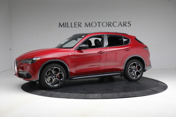 New 2024 Alfa Romeo Stelvio Ti for sale $54,320 at Bentley Greenwich in Greenwich CT 06830 3