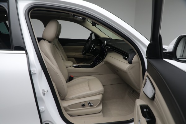 New 2023 Maserati Grecale GT for sale $73,201 at Bentley Greenwich in Greenwich CT 06830 27