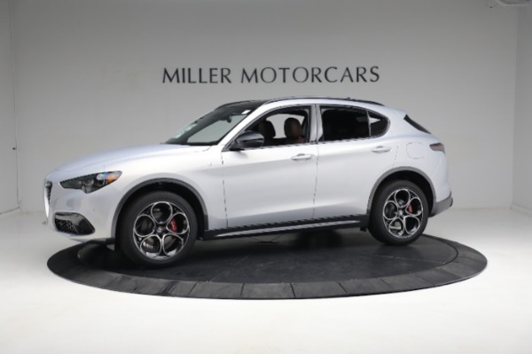 New 2024 Alfa Romeo Stelvio Ti for sale $55,230 at Bentley Greenwich in Greenwich CT 06830 3