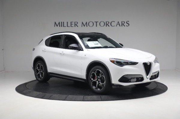 New 2024 Alfa Romeo Stelvio Ti for sale $53,820 at Bentley Greenwich in Greenwich CT 06830 15