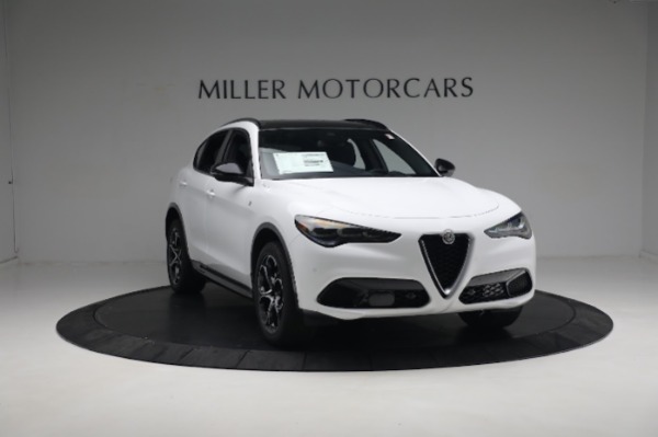 New 2024 Alfa Romeo Stelvio Ti for sale $53,820 at Bentley Greenwich in Greenwich CT 06830 16