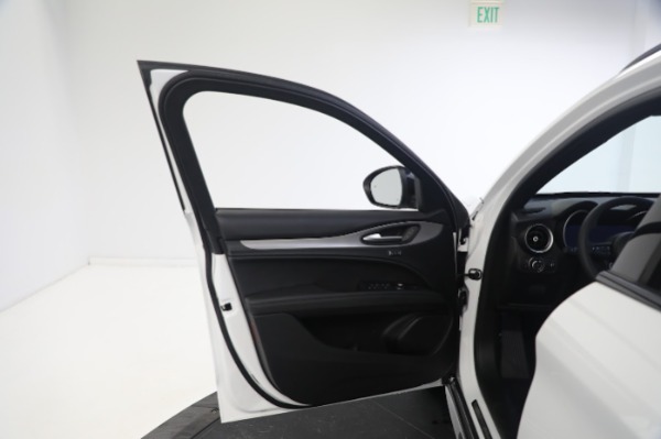 New 2024 Alfa Romeo Stelvio Ti for sale $53,820 at Bentley Greenwich in Greenwich CT 06830 28