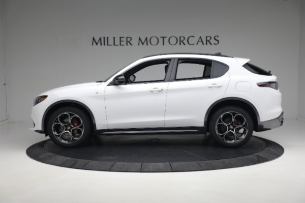 New 2024 Alfa Romeo Stelvio Ti for sale $53,820 at Bentley Greenwich in Greenwich CT 06830 4