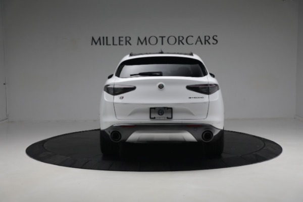 New 2024 Alfa Romeo Stelvio Ti for sale $53,820 at Bentley Greenwich in Greenwich CT 06830 9