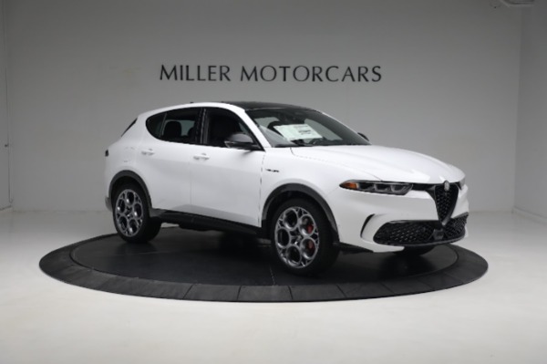 New 2024 Alfa Romeo Tonale Veloce for sale $56,640 at Bentley Greenwich in Greenwich CT 06830 15