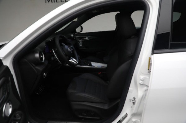 New 2024 Alfa Romeo Tonale Veloce for sale $56,640 at Bentley Greenwich in Greenwich CT 06830 20