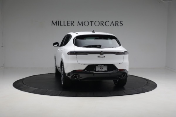 New 2024 Alfa Romeo Tonale Veloce for sale $56,640 at Bentley Greenwich in Greenwich CT 06830 7