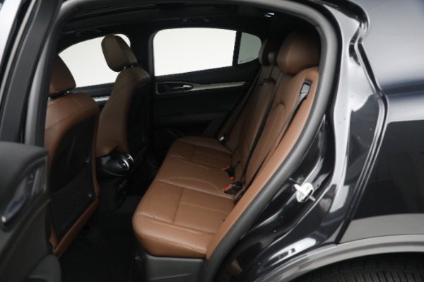 New 2024 Alfa Romeo Stelvio Ti for sale $55,230 at Bentley Greenwich in Greenwich CT 06830 24