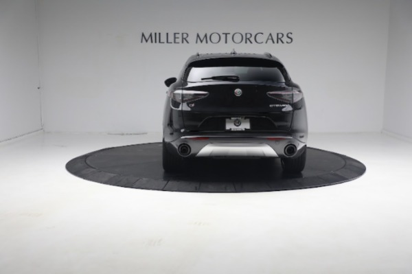 New 2024 Alfa Romeo Stelvio Ti for sale $55,230 at Bentley Greenwich in Greenwich CT 06830 9