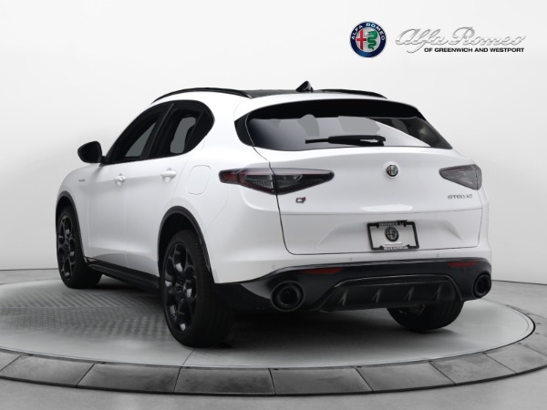 New 2024 Alfa Romeo Stelvio Veloce for sale $57,795 at Bentley Greenwich in Greenwich CT 06830 11