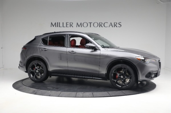 New 2024 Alfa Romeo Stelvio Veloce for sale $59,205 at Bentley Greenwich in Greenwich CT 06830 12