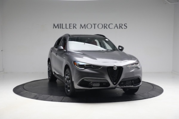 New 2024 Alfa Romeo Stelvio Veloce for sale $59,205 at Bentley Greenwich in Greenwich CT 06830 14