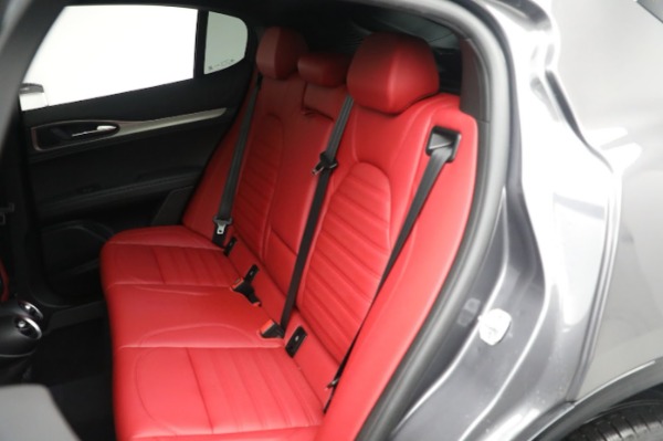New 2024 Alfa Romeo Stelvio Veloce for sale $59,205 at Bentley Greenwich in Greenwich CT 06830 22