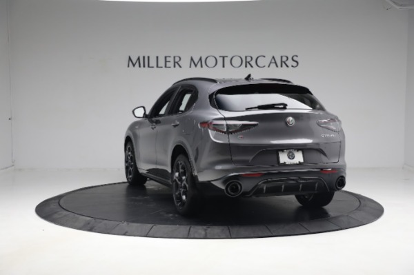 New 2024 Alfa Romeo Stelvio Veloce for sale $59,205 at Bentley Greenwich in Greenwich CT 06830 6