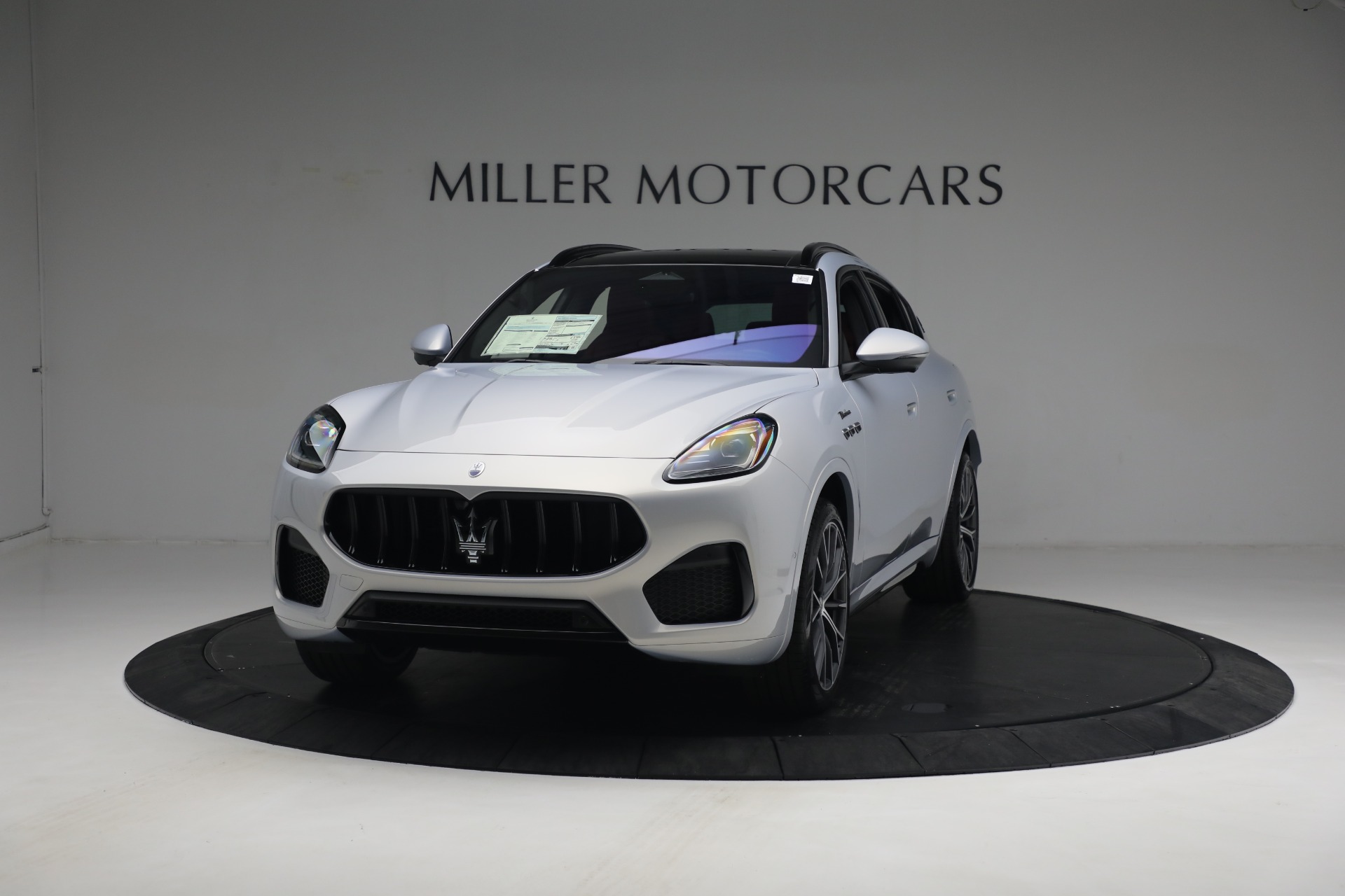 New 2023 Maserati Grecale Modena for sale $91,601 at Bentley Greenwich in Greenwich CT 06830 1