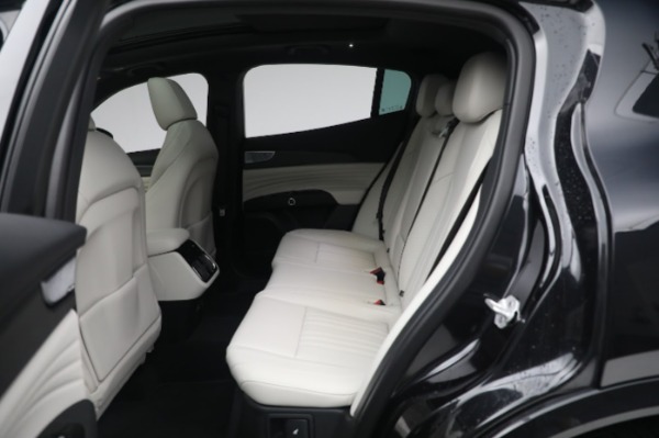 New 2023 Maserati Grecale Modena for sale $88,301 at Bentley Greenwich in Greenwich CT 06830 24