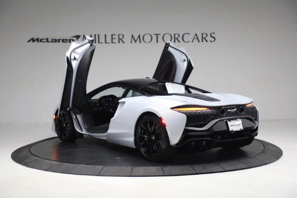 New 2023 McLaren Artura TechLux for sale Sold at Bentley Greenwich in Greenwich CT 06830 15