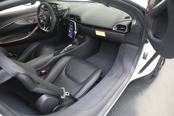 New 2023 McLaren Artura TechLux for sale $279,835 at Bentley Greenwich in Greenwich CT 06830 22