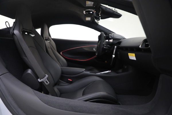 New 2023 McLaren Artura TechLux for sale $279,835 at Bentley Greenwich in Greenwich CT 06830 23