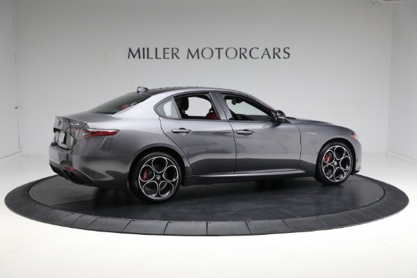 New 2024 Alfa Romeo Giulia Veloce for sale Sold at Bentley Greenwich in Greenwich CT 06830 15