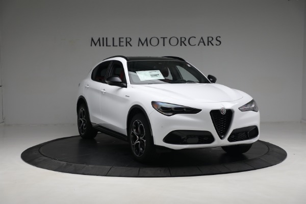 New 2024 Alfa Romeo Stelvio Veloce for sale Sold at Bentley Greenwich in Greenwich CT 06830 15