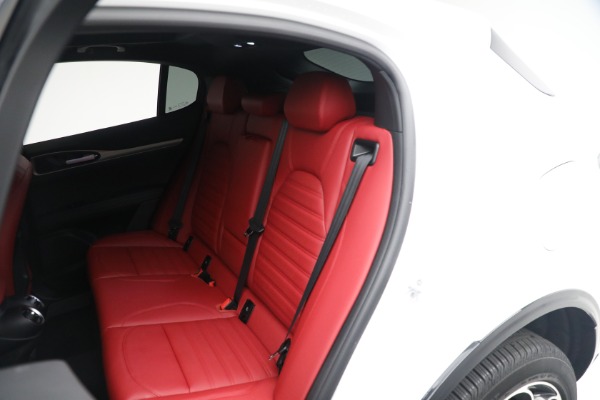 New 2024 Alfa Romeo Stelvio Veloce for sale Sold at Bentley Greenwich in Greenwich CT 06830 21