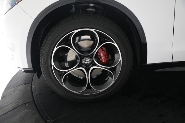 New 2024 Alfa Romeo Stelvio Veloce for sale Sold at Bentley Greenwich in Greenwich CT 06830 27