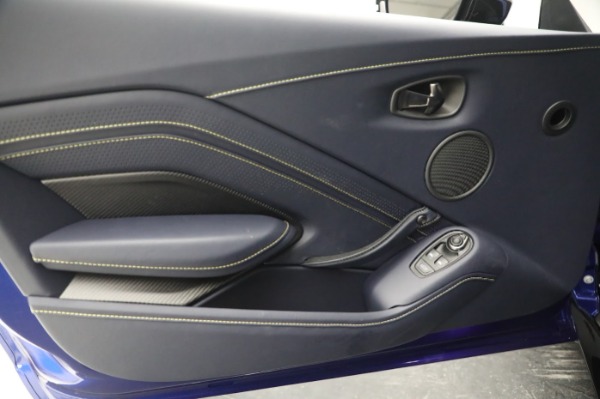 New 2023 Aston Martin Vantage V8 for sale $203,286 at Bentley Greenwich in Greenwich CT 06830 17