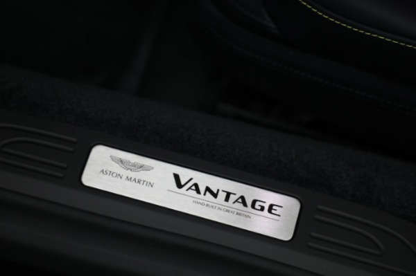 New 2023 Aston Martin Vantage V8 for sale $203,286 at Bentley Greenwich in Greenwich CT 06830 18